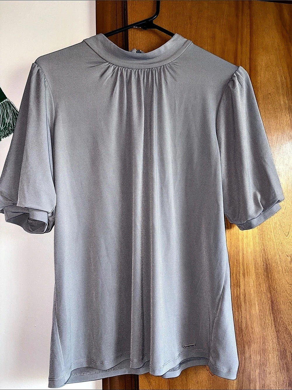 Calvin Klein Gray Puff Sleeve Blouse Like New